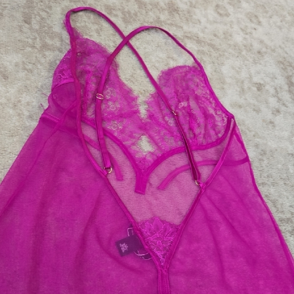 Victoria's Secret Elegant Pink Lace Nightgown Size‎ Medium - Picture 5 of 6